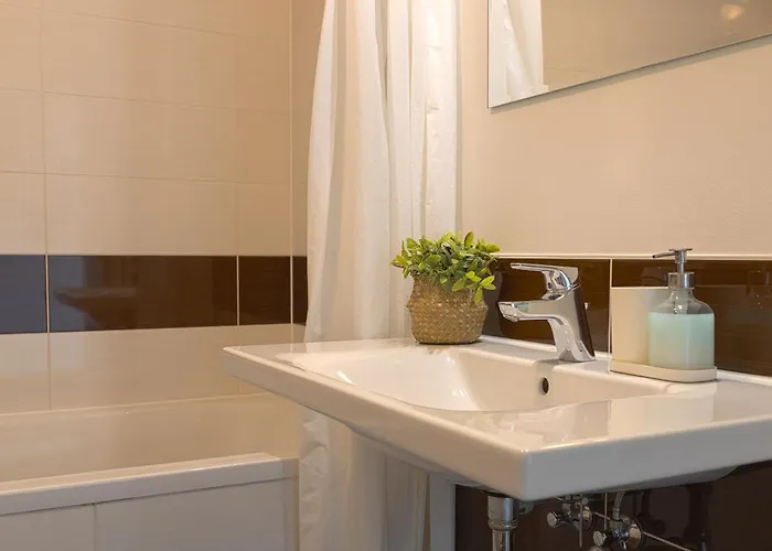 Skau Panorama Family & Business View Free Parking * Bratislava