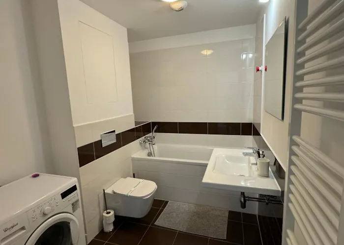 Skau Panorama Family & Business View Free Parking דירה *